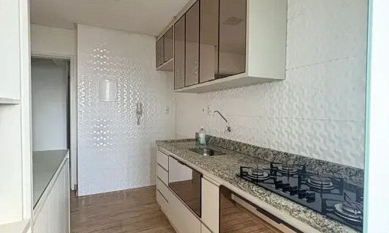 Apartamento Condomín...