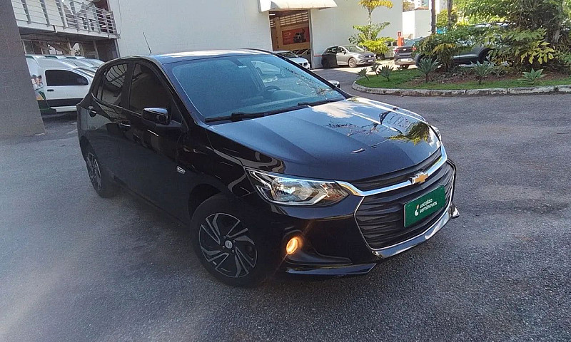 Chevrolet Onix Hatch...