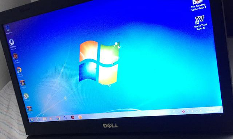 Notebook Dell I5...
