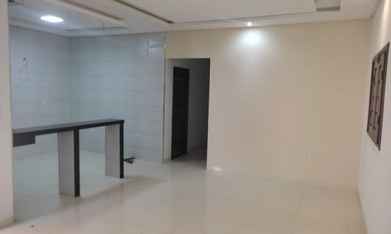 Vende-Se Ótimo Casa ...