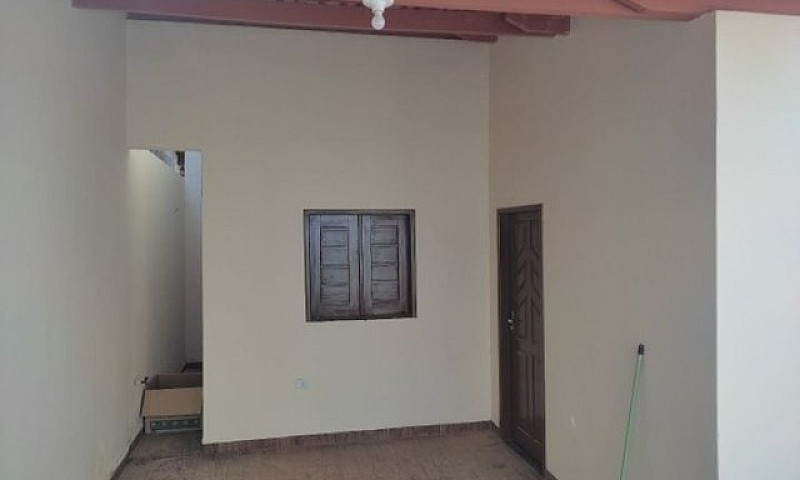 Vende-Se Ótimo Casa ...