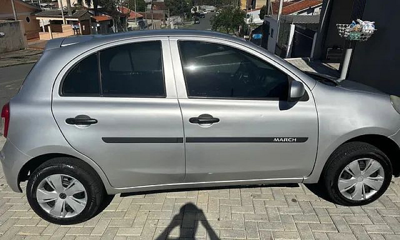 Nissan March S 1.6 C...
