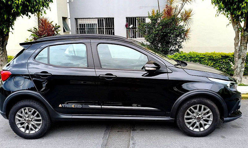 Fiat Argo Trekking 1...