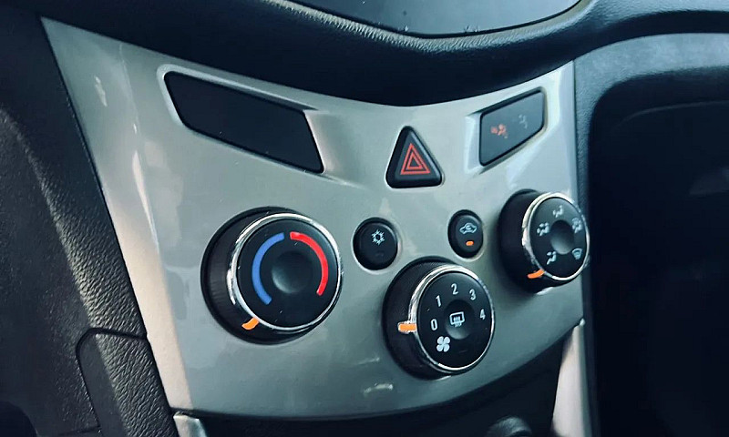Tracker 1.8 Ltz Auto...