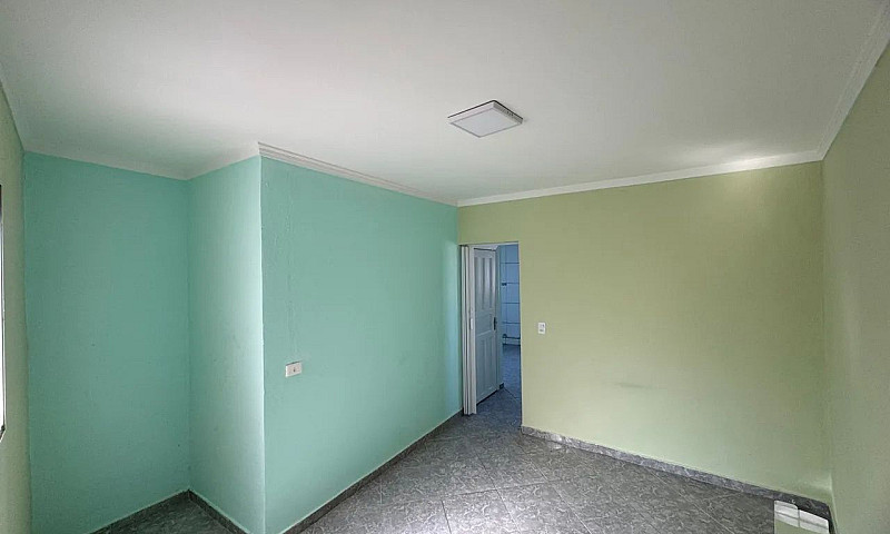 Alugo Casa 3 Cômodos...