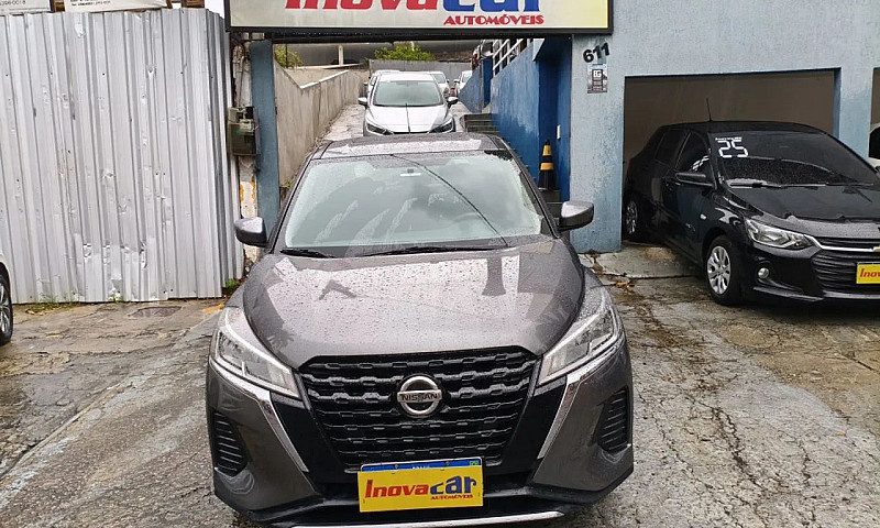 Nissan Kicks Active ...