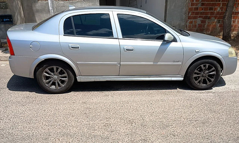 Chevrolet Astra Sed....