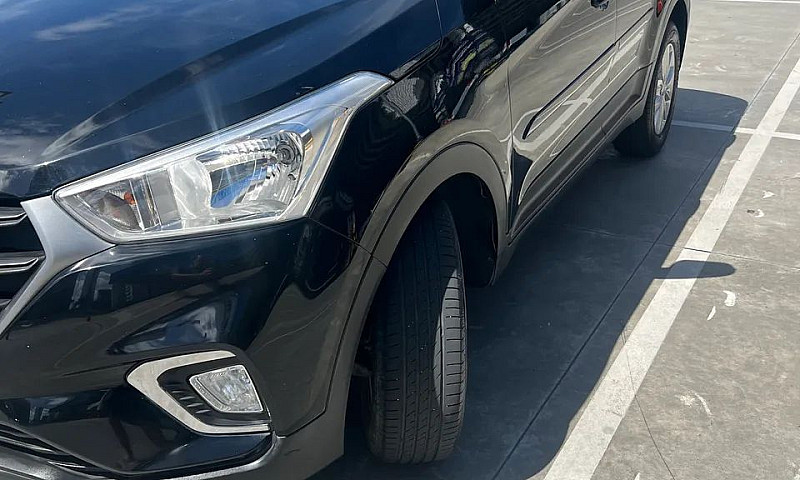 Hyundai Creta Action...