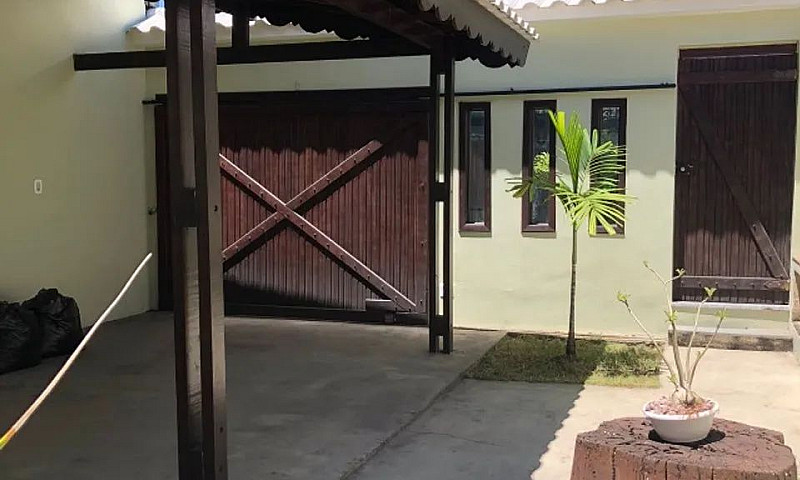 Casa Na 25 De Agosto...