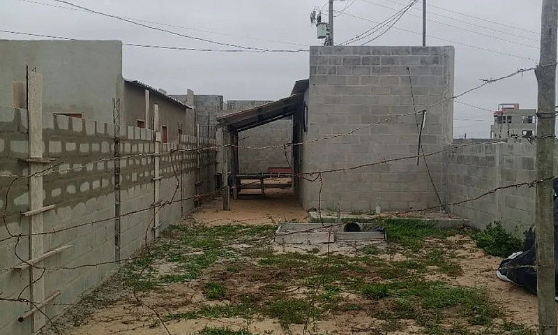 Vendo Casa...