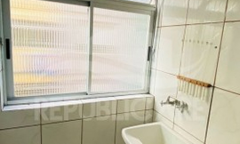 Kitchenette/Conjugad...
