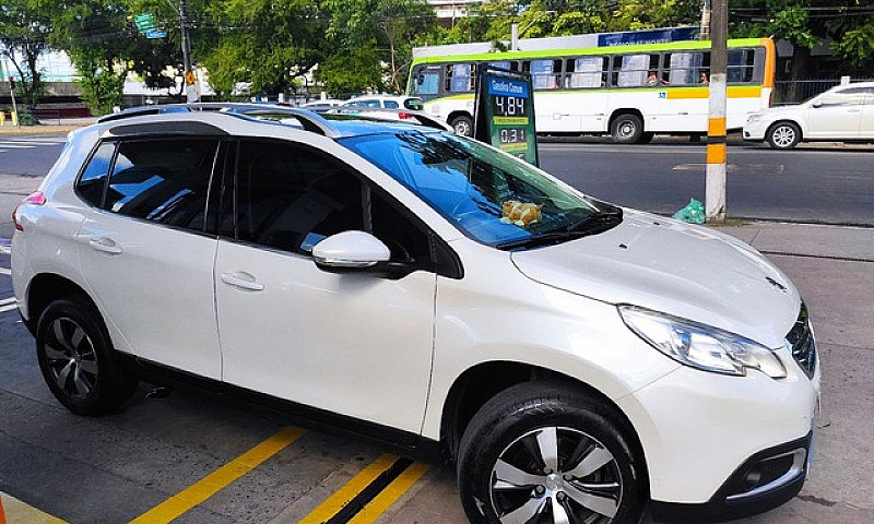 Peugeot 2008 1.6 Gri...