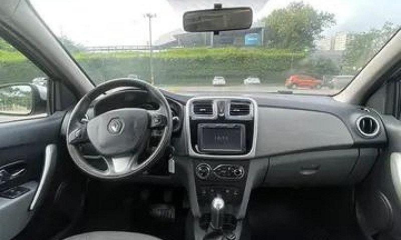 Renault Logan 1.6 Dy...