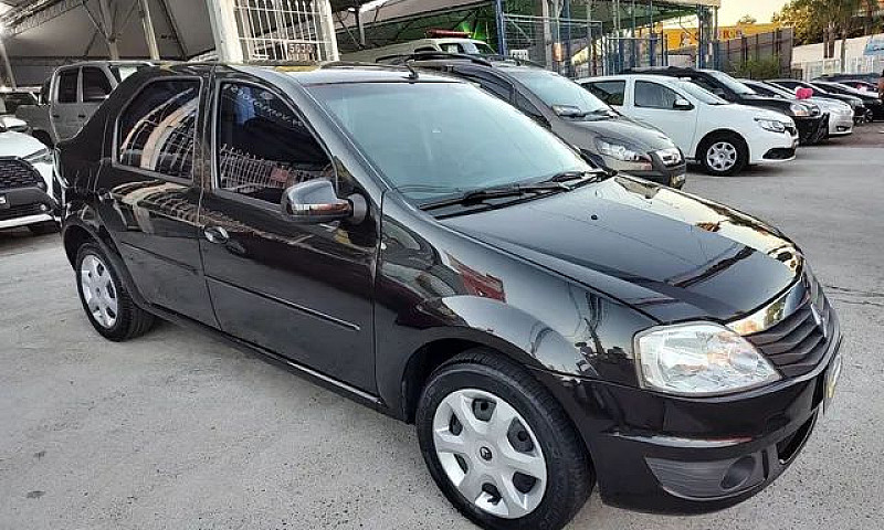 Renault Logan Expres...