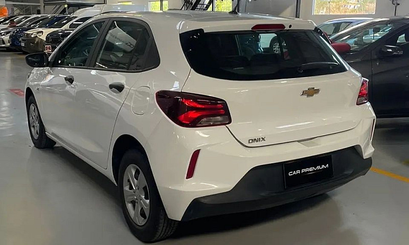 Chevrolet Onix 2024 ...