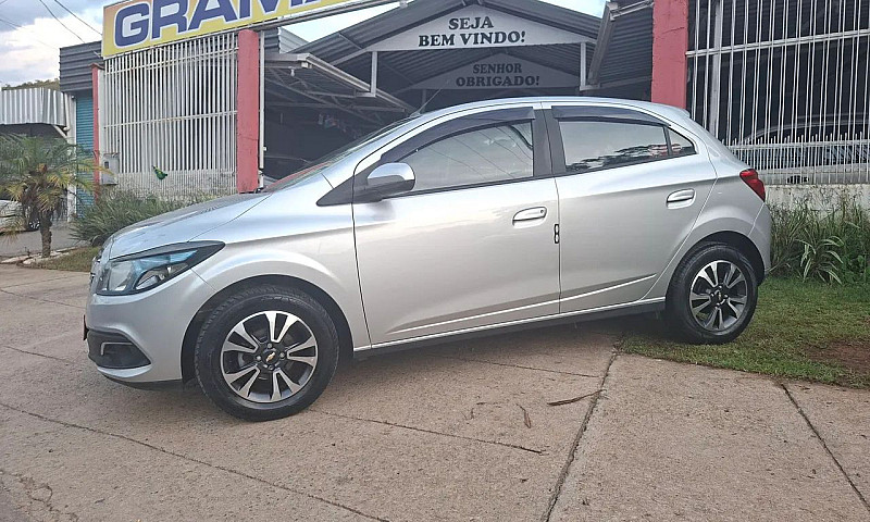 Chevrolet Onix Hatch...