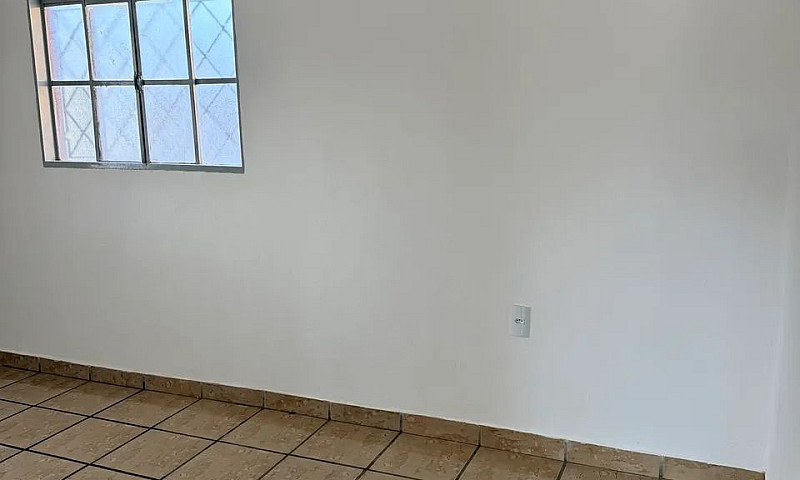 Alugo Casa Com 2 Qua...