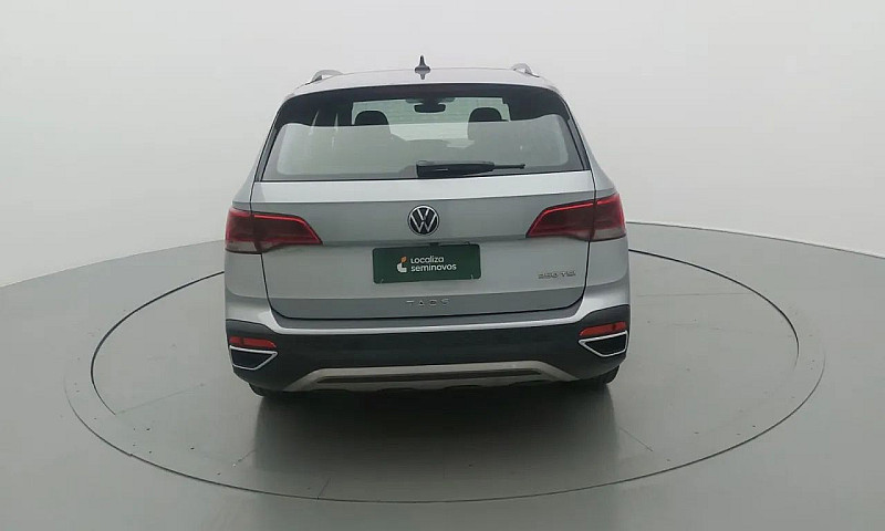 Volkswagen Taos High...