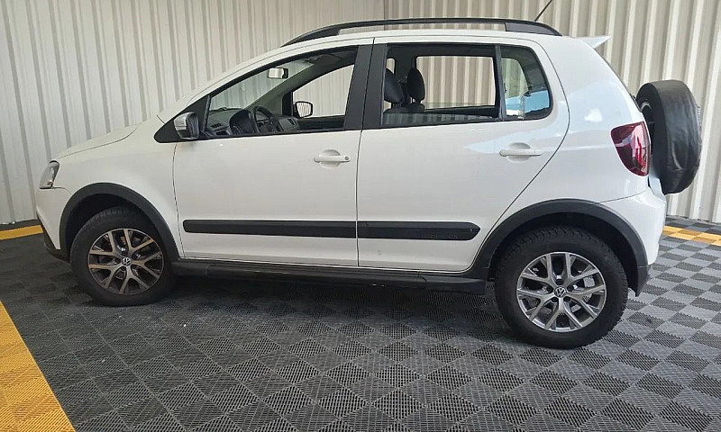 Volkswagen Crossfox ...