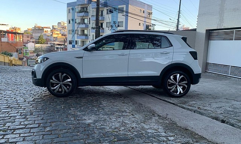 Volkswagen T-Cross 1...
