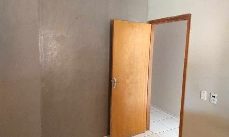 Alugo Casa No Condom...