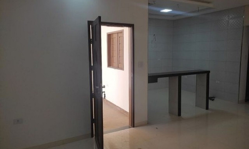 Vende-Se Ótimo Casa ...