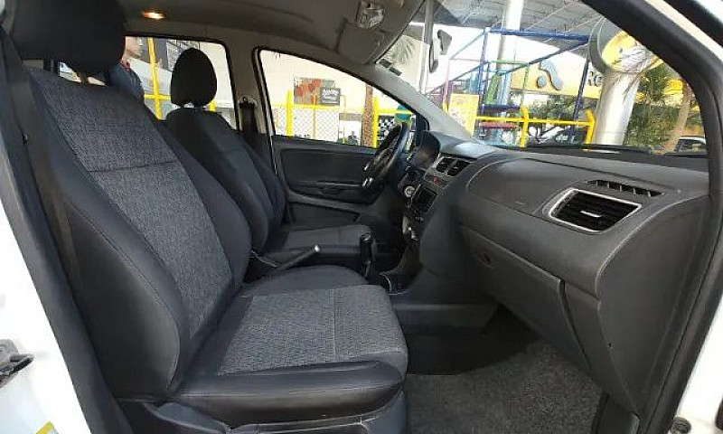 Vw Fox Trend 1.0 201...