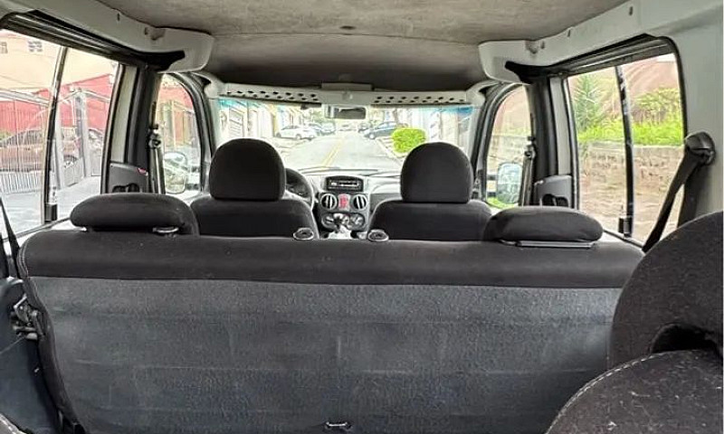 Fiat Doblo Essence 1...