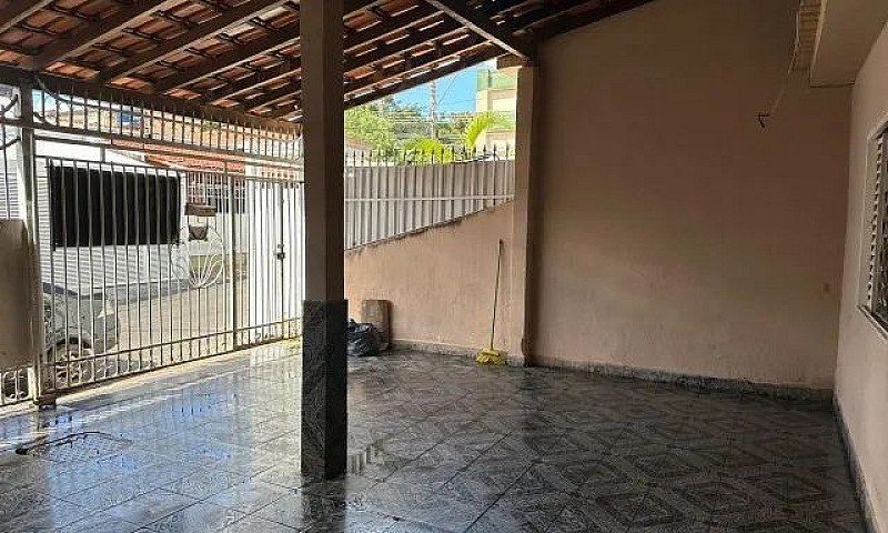 Alugo - Casa 02 Quar...