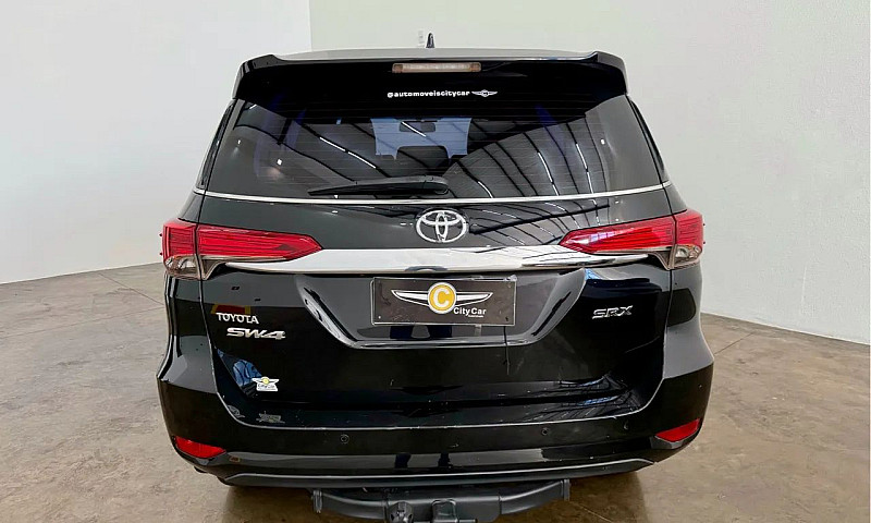 Hilux Sw4 Srx Diesel...