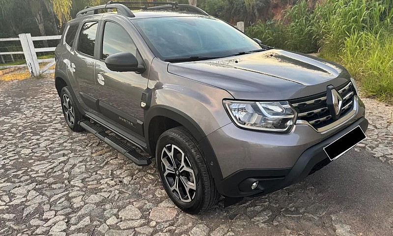 Renault Duster Iconi...