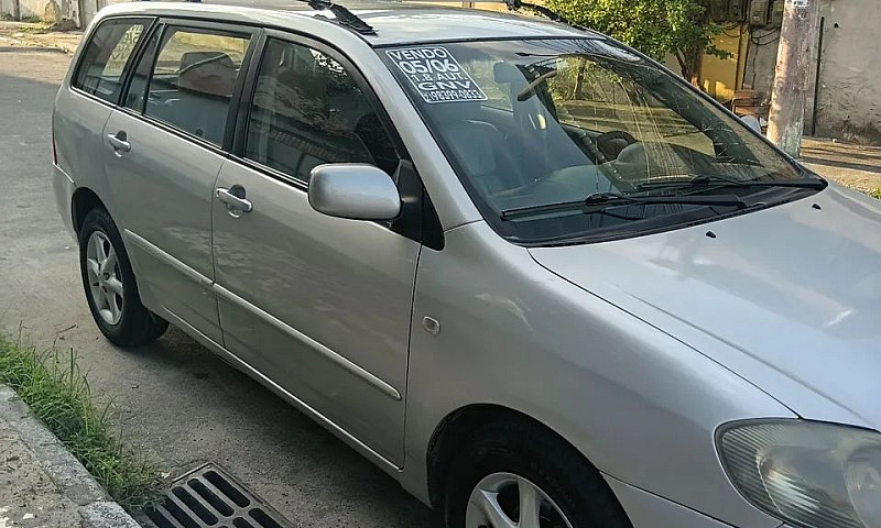 Toyota Corolla Field...