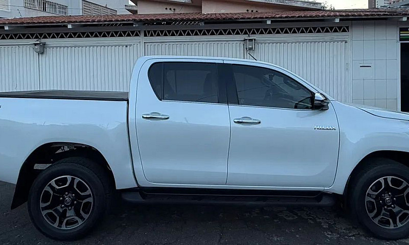 Toyota Hilux Cd Srx ...