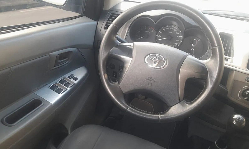Toyota Hilux Cd D4-D...