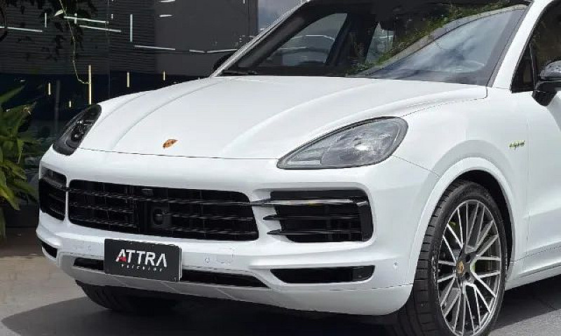 Porsche Cayenne Coup...