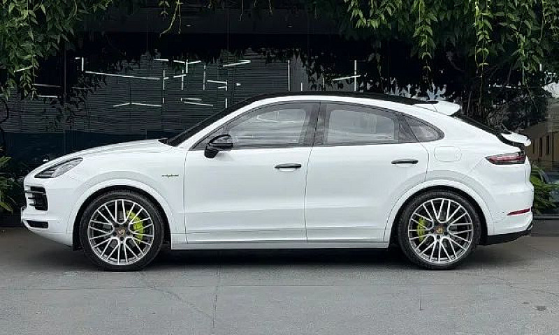 Porsche Cayenne Coup...