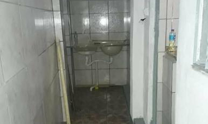 Alugo Casa No Bairro...