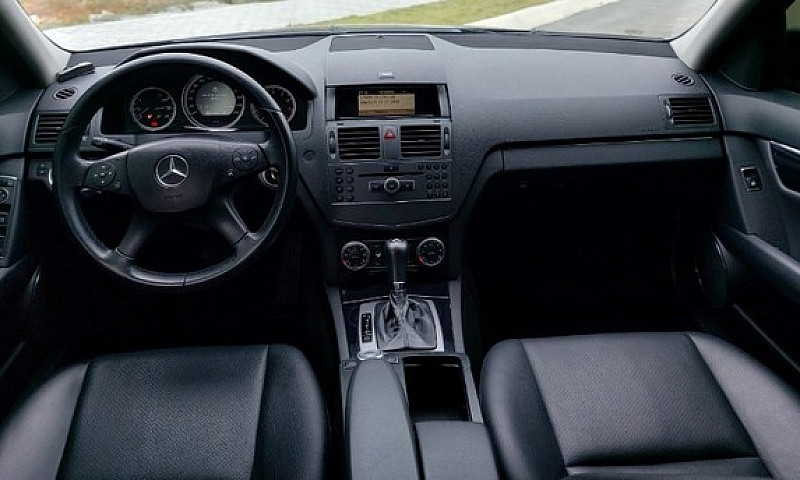 Mercedes C-180 Class...