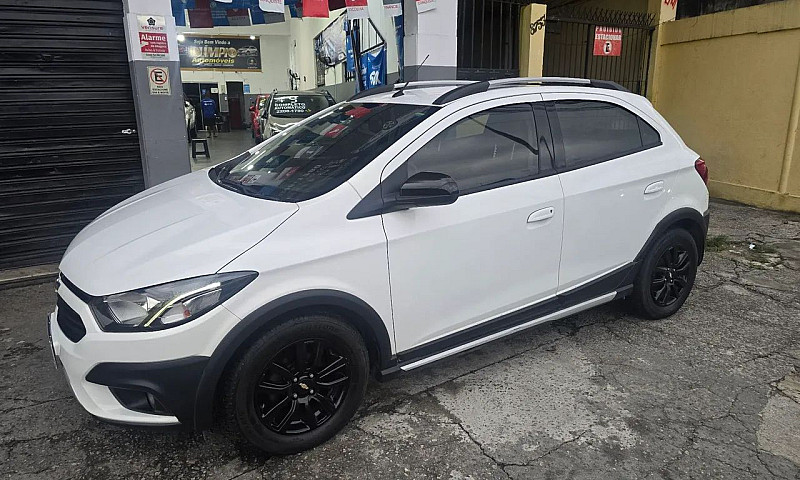 Chevrolet Onix Activ...