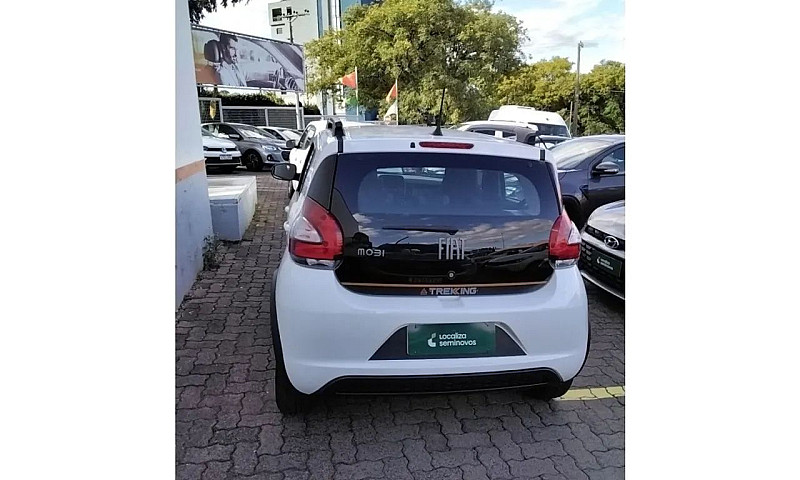 Fiat Mobi Trekking 1...