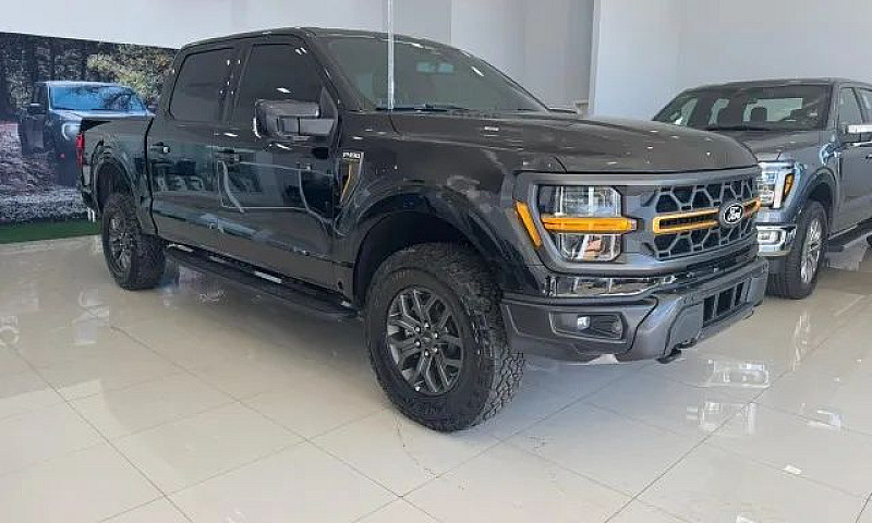 Ford F-150 Tremor 5....