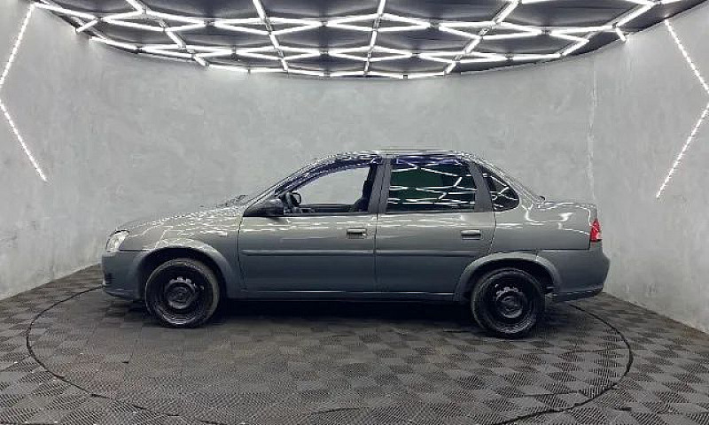 Chevrolet Classic Li...