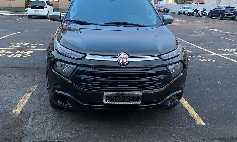 Fiat Toro Freedom 1....