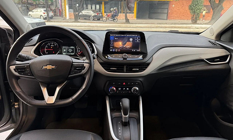 Chevrolet Onix Hatch...