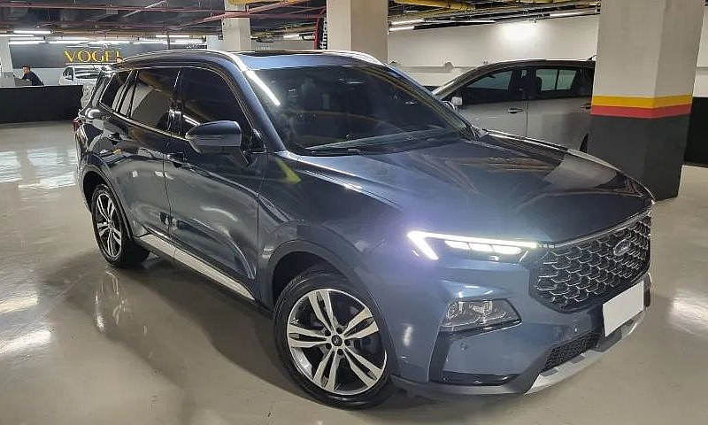 Ford Territory Titan...