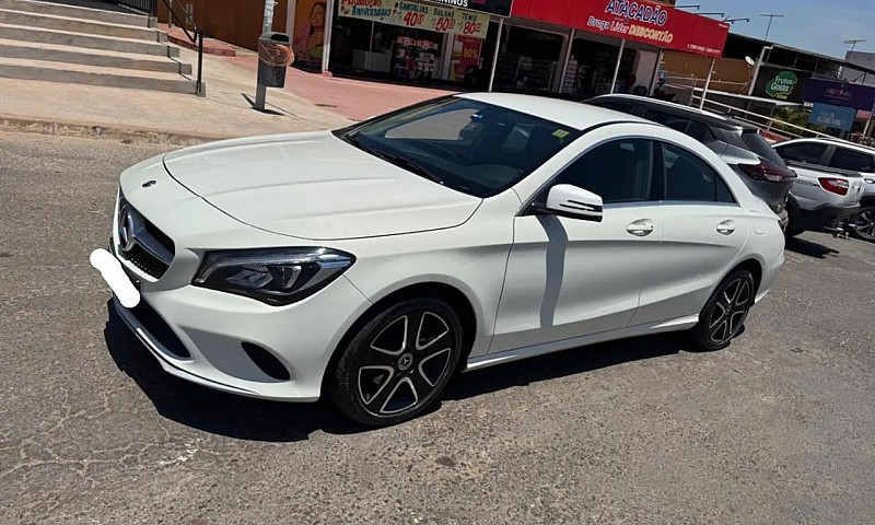 Mercedes-Benz Cla-18...