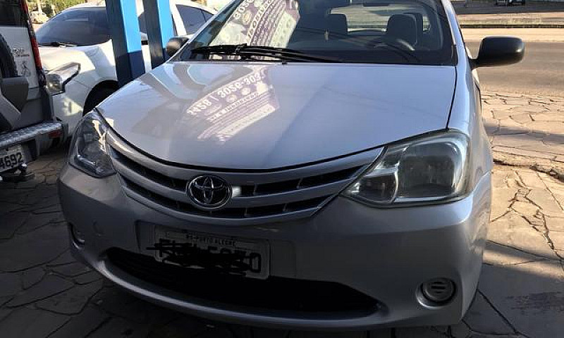 Toyota Etios X 1.3 H...