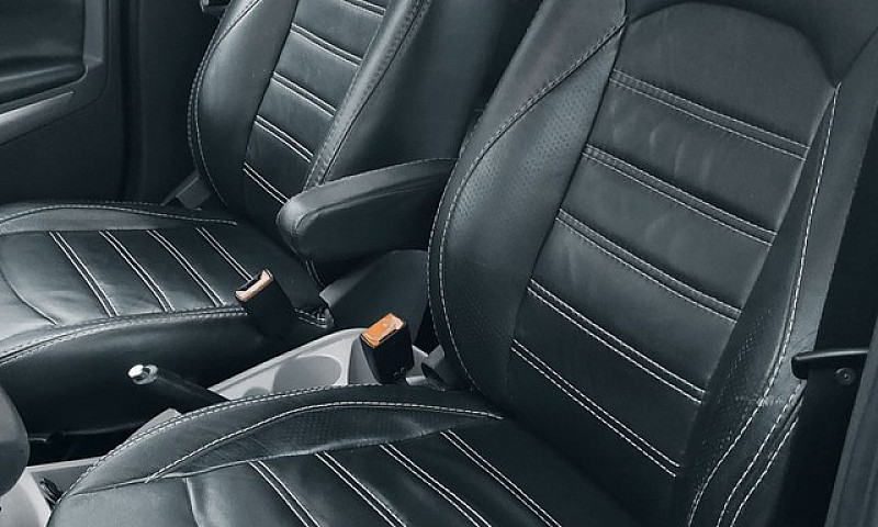 Ecosport Titanium Au...