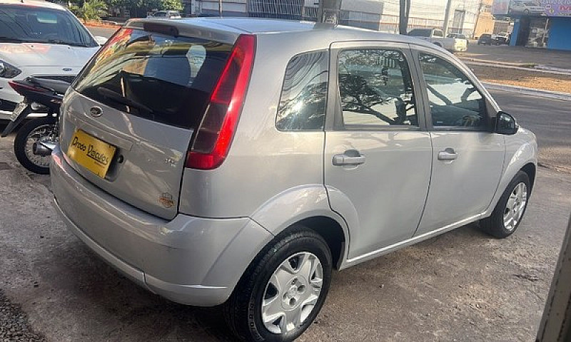 Ford Fiesta 1.6 2013...
