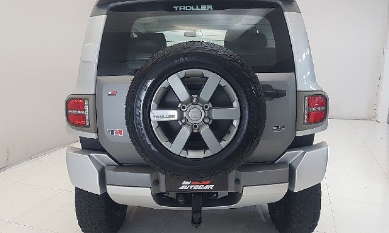 Troller T4 2016 Com ...